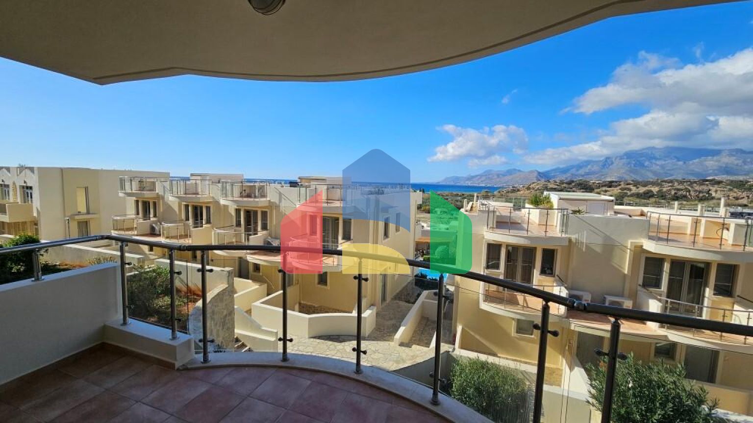 Продажа - Таунхаус 75 m² на Крите