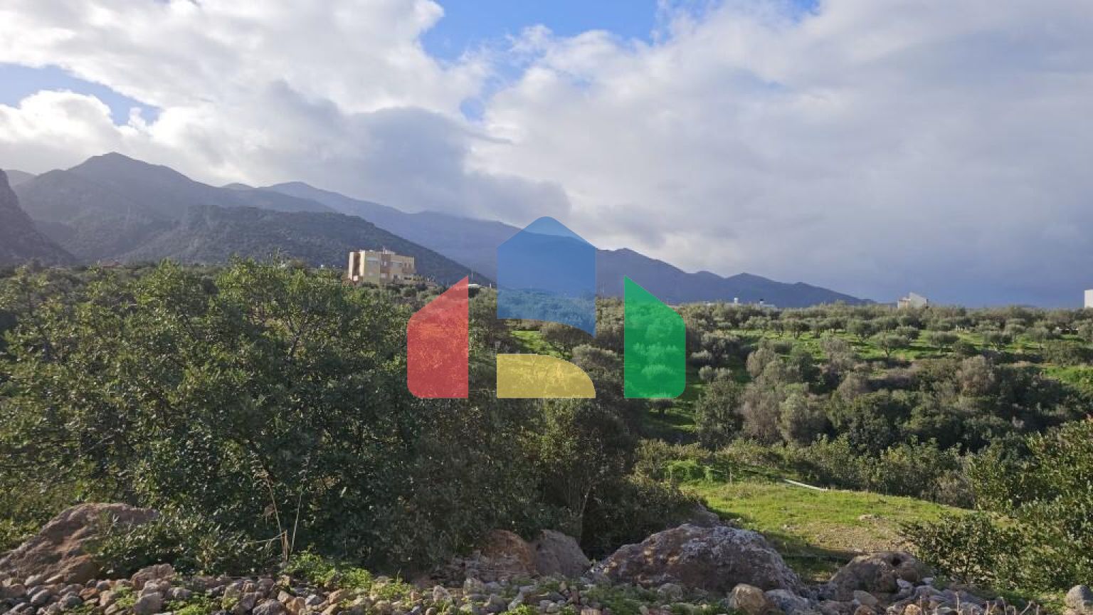 Продажа - Земельный участок 6300 m² на Крите