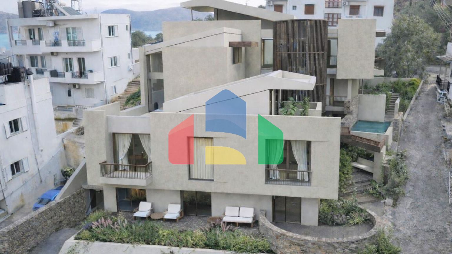 Продажа - Комплекс 671 m² на Крите