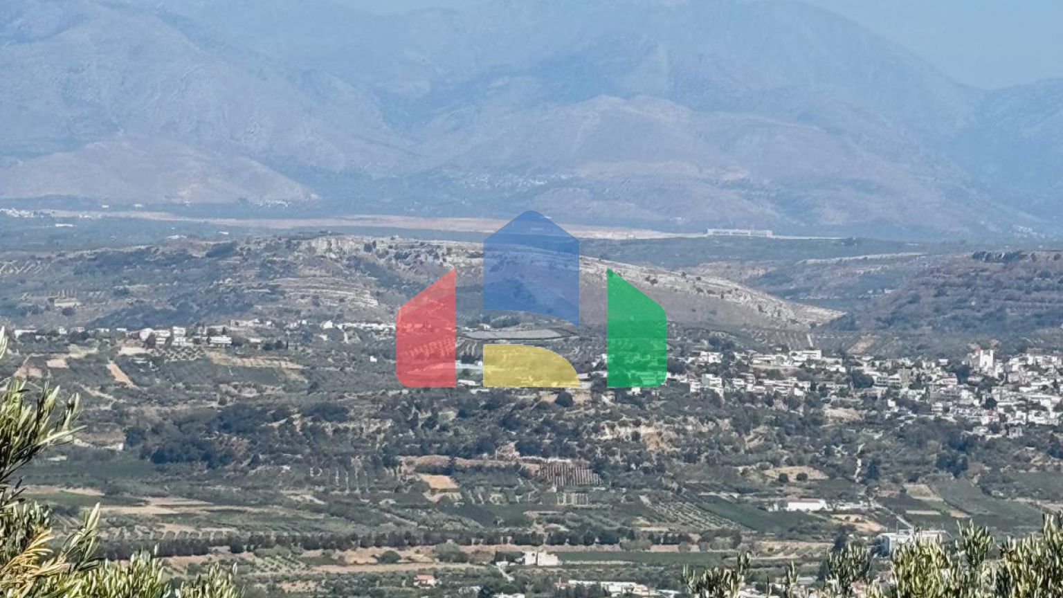 Продажа - Земельный участок 2500 m² на Крите