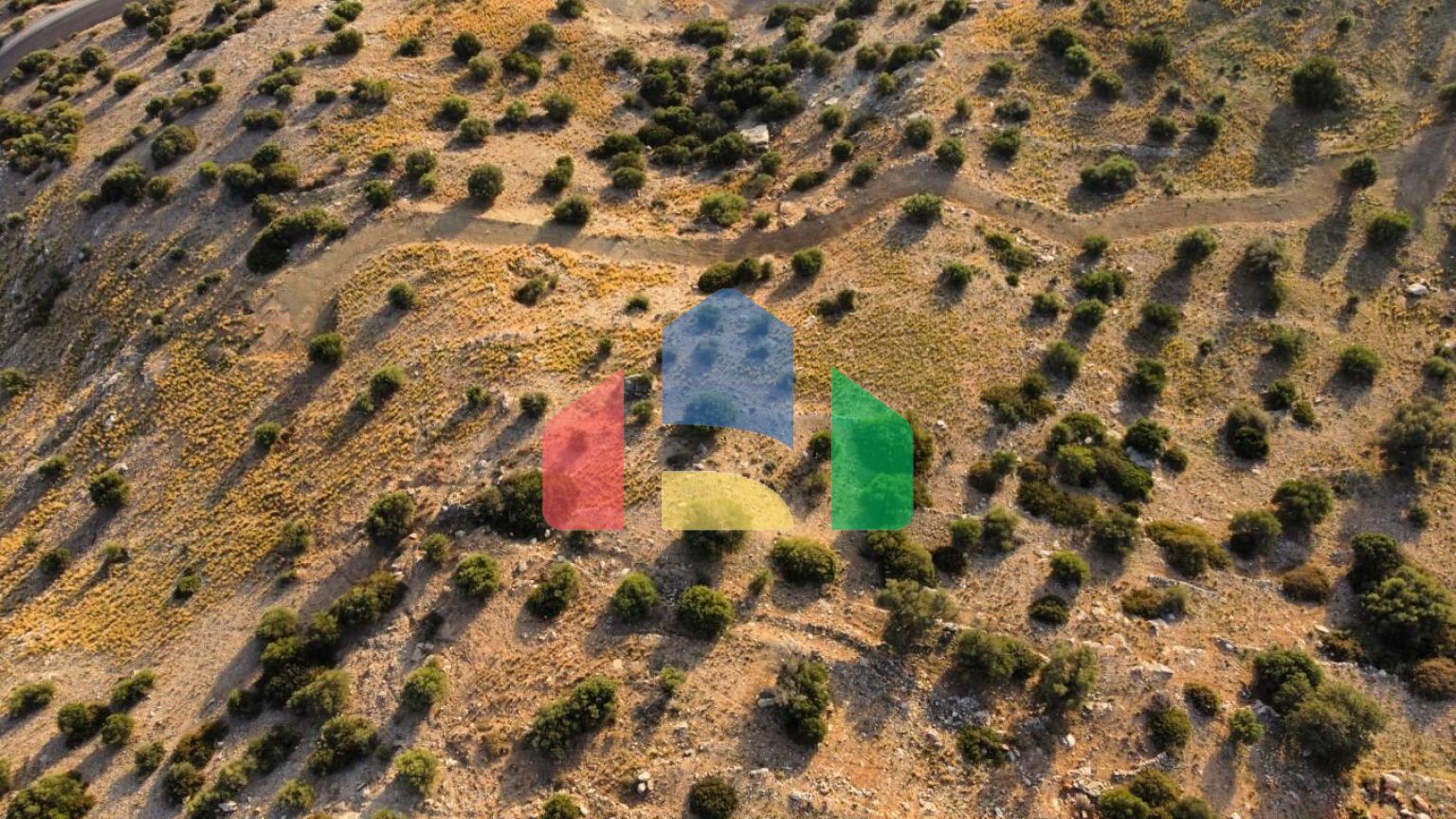 Продажа - Земельный участок 4100 m² на Крите