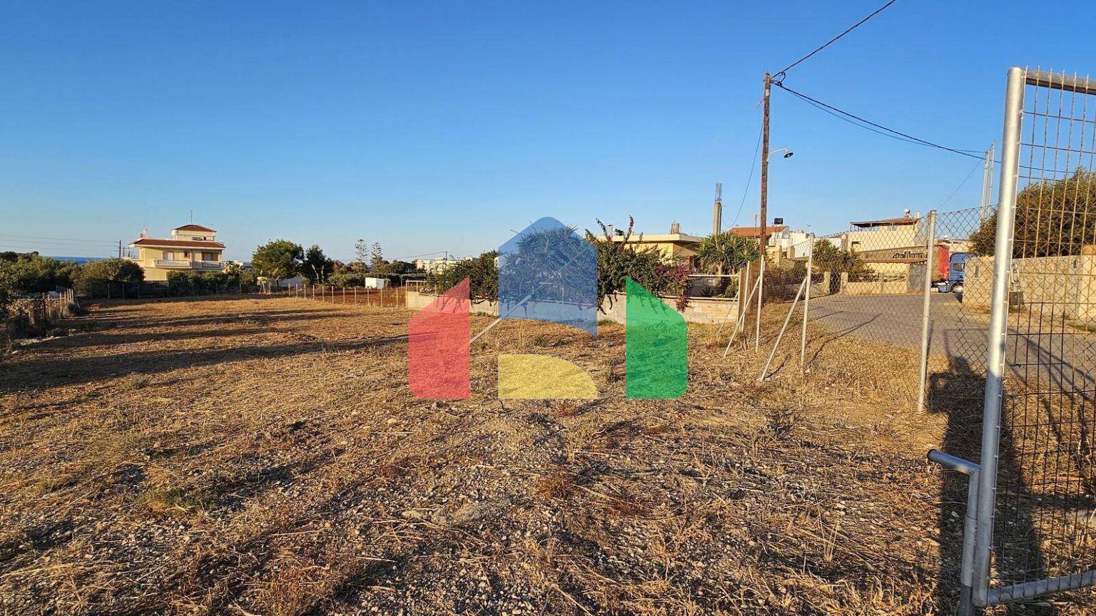 Продажа - Земельный участок 1580 m² на Крите