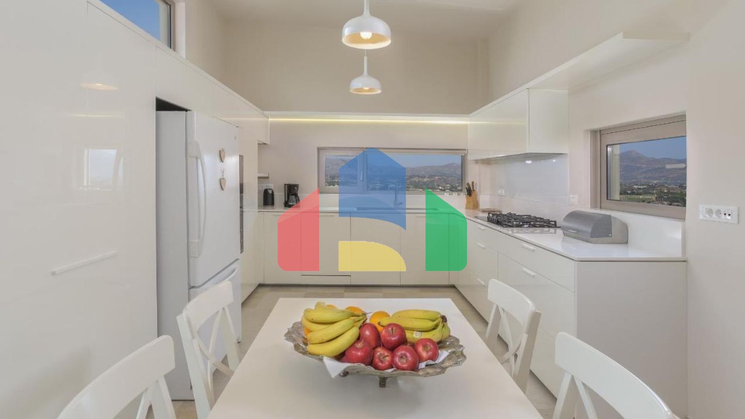 Продаж - Вілла 687 m² на Криті