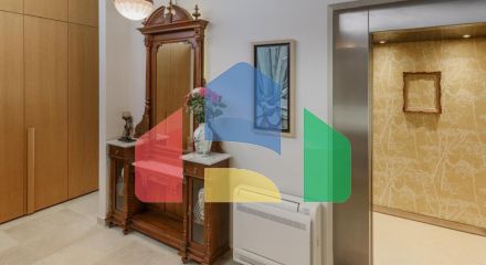 Продаж - Вілла 687 m² на Криті