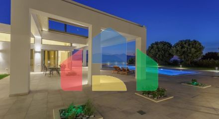 Продаж - Вілла 687 m² на Криті