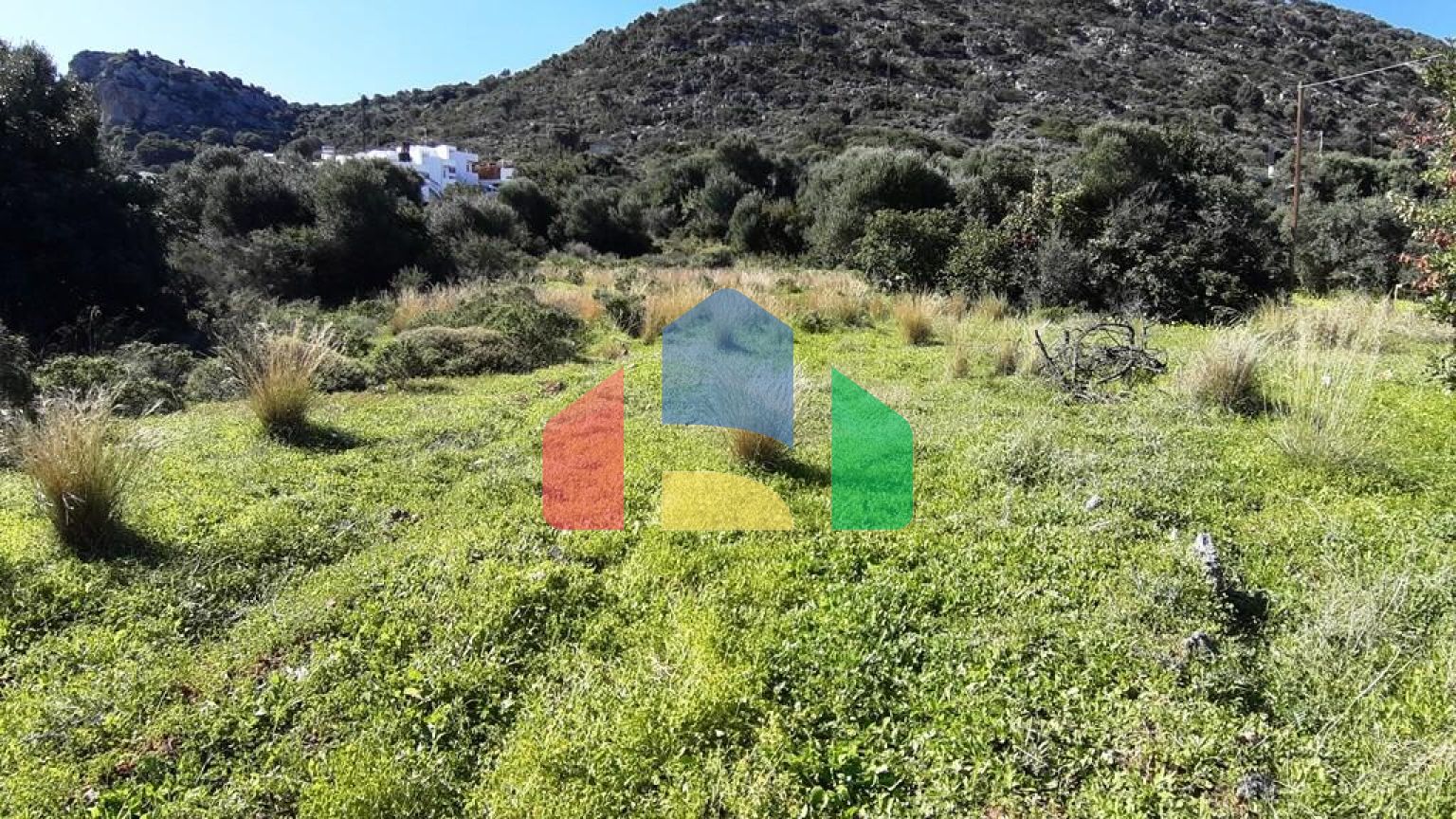 Продажа - Земельный участок 24000 m² на Крите