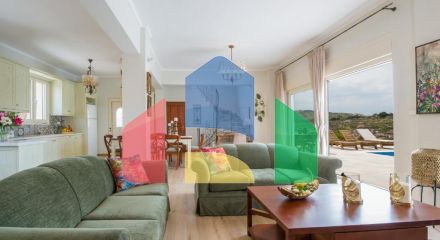 Продаж - Вілла 230 m² на Криті