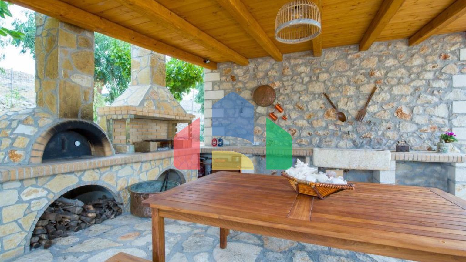 Продаж - Вілла 230 m² на Криті