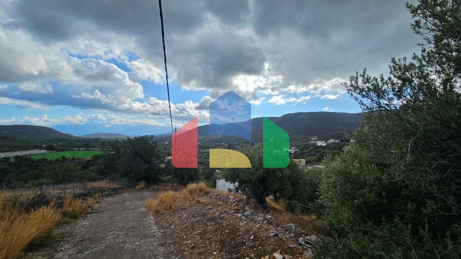 Продажа - Земельный участок 670 m² на Крите