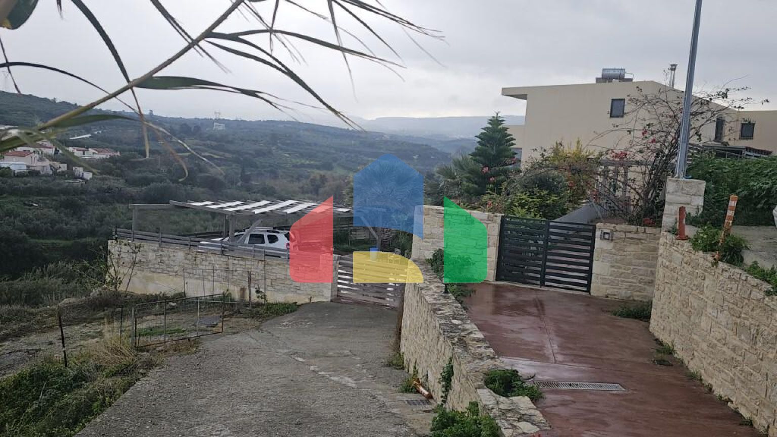 Продаж - Котедж 220 m² на Криті