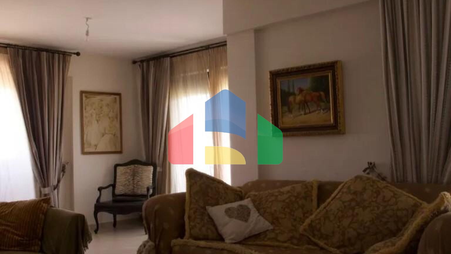 Продаж - Котедж 220 m² на Криті