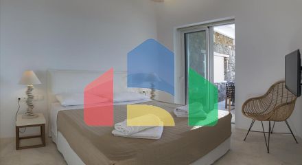 Продаж - Земельна ділянка 22000 m² на Міконосі