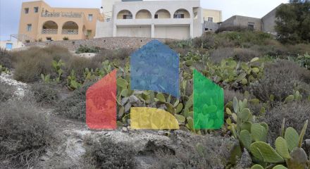 For Sale - Land 2000 m² in Santorini