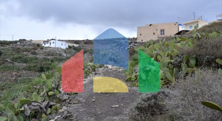 For Sale - Land 2000 m² in Santorini