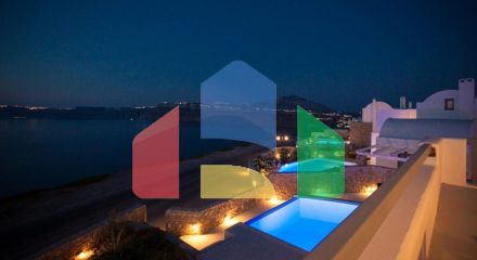 Продажа - Бизнес 1046 m² на острове Санторини