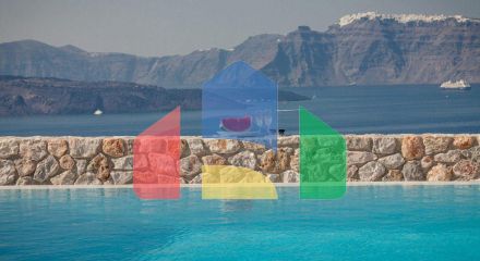 Продажа - Бизнес 1046 m² на острове Санторини