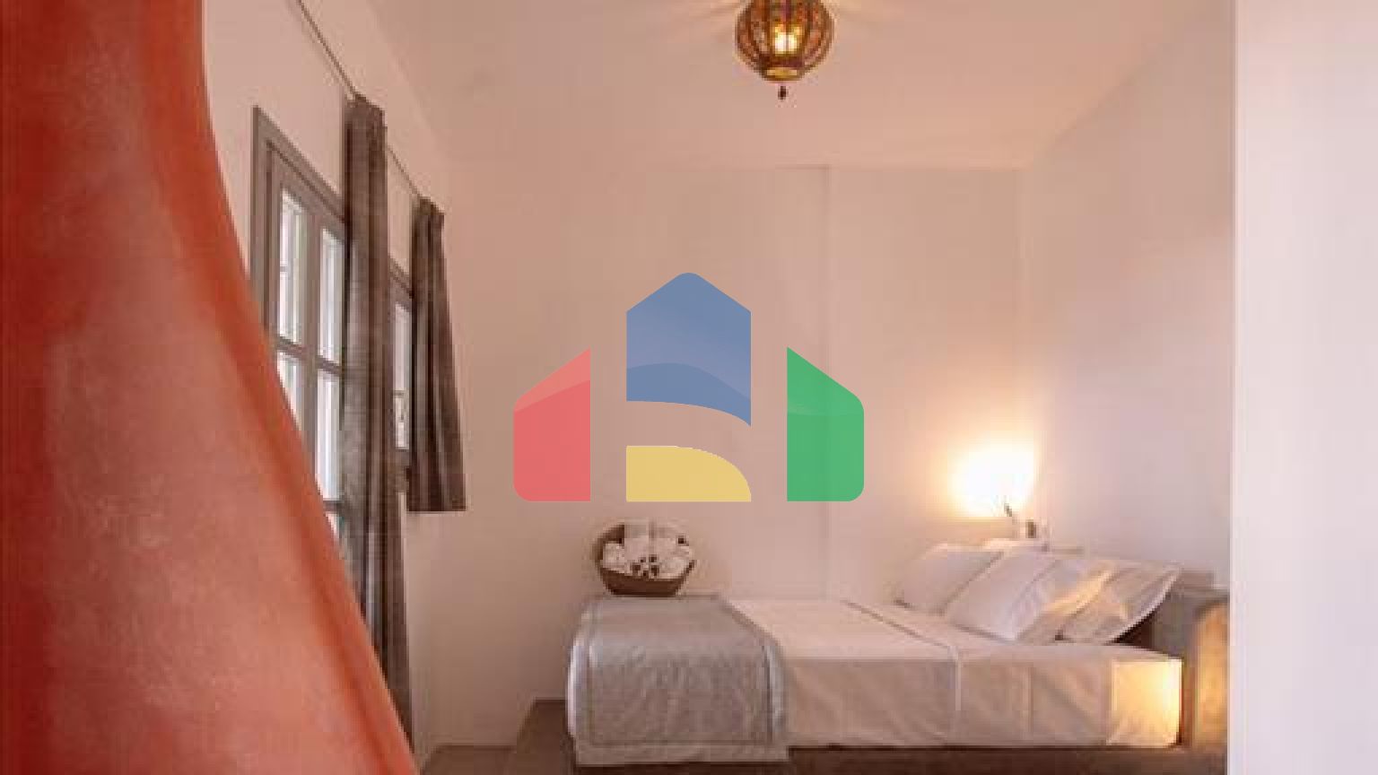 Продаж - Бізнес 1046 m² на Санторіні