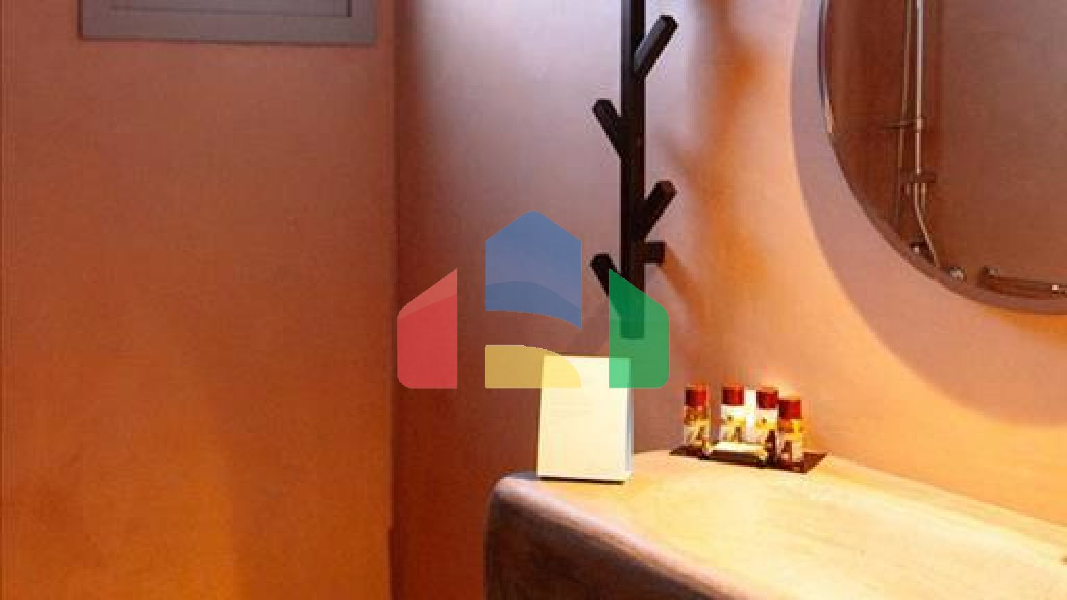 Продаж - Бізнес 1046 m² на Санторіні