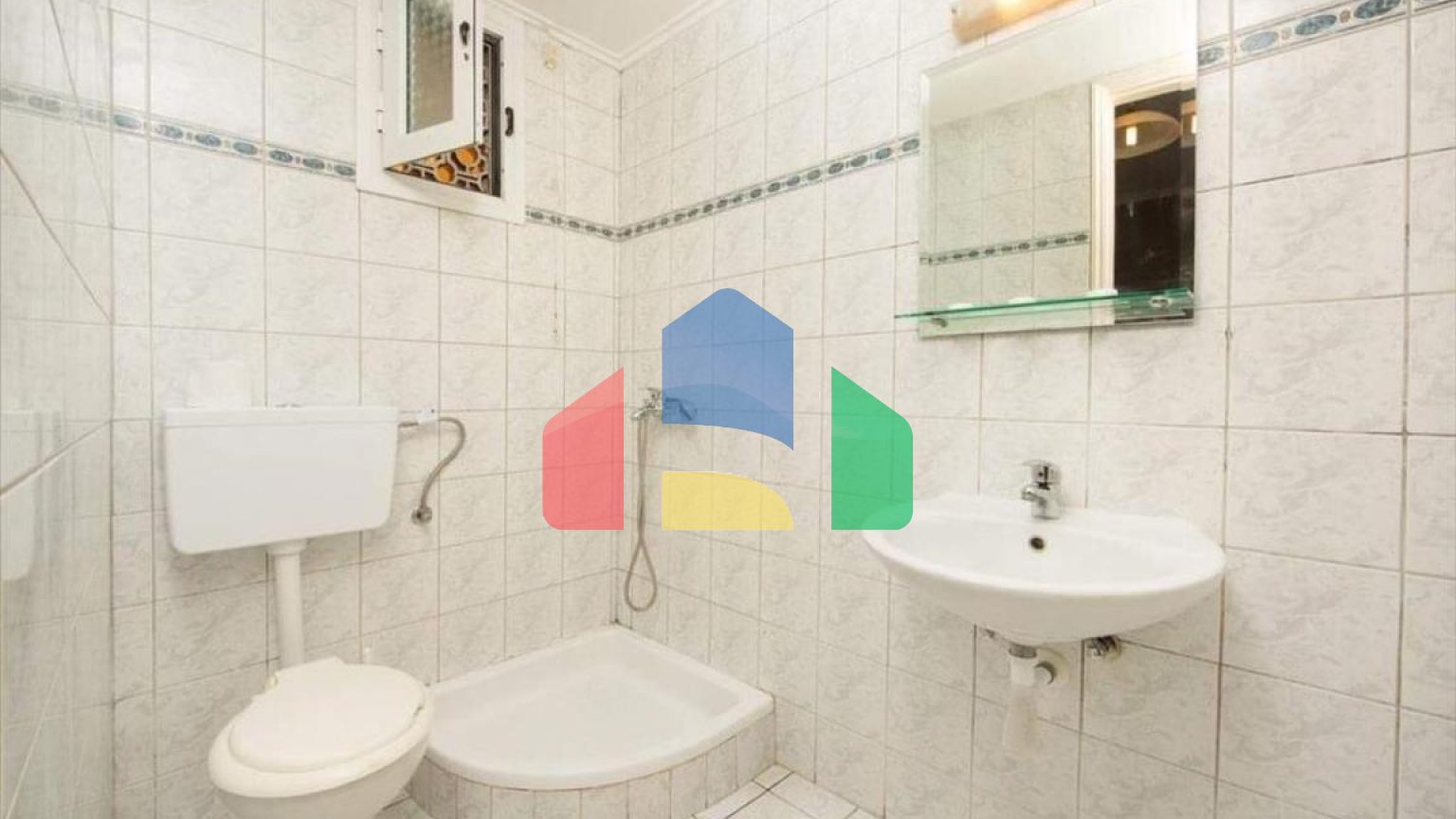 Продаж - Готель 1280 m² на о. Корфу