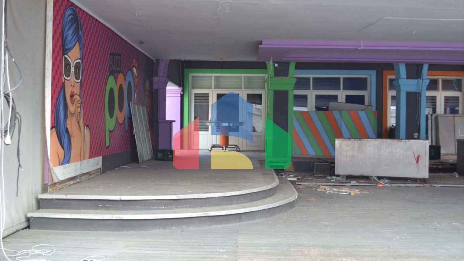 Продаж - Готель 1280 m² на о. Корфу