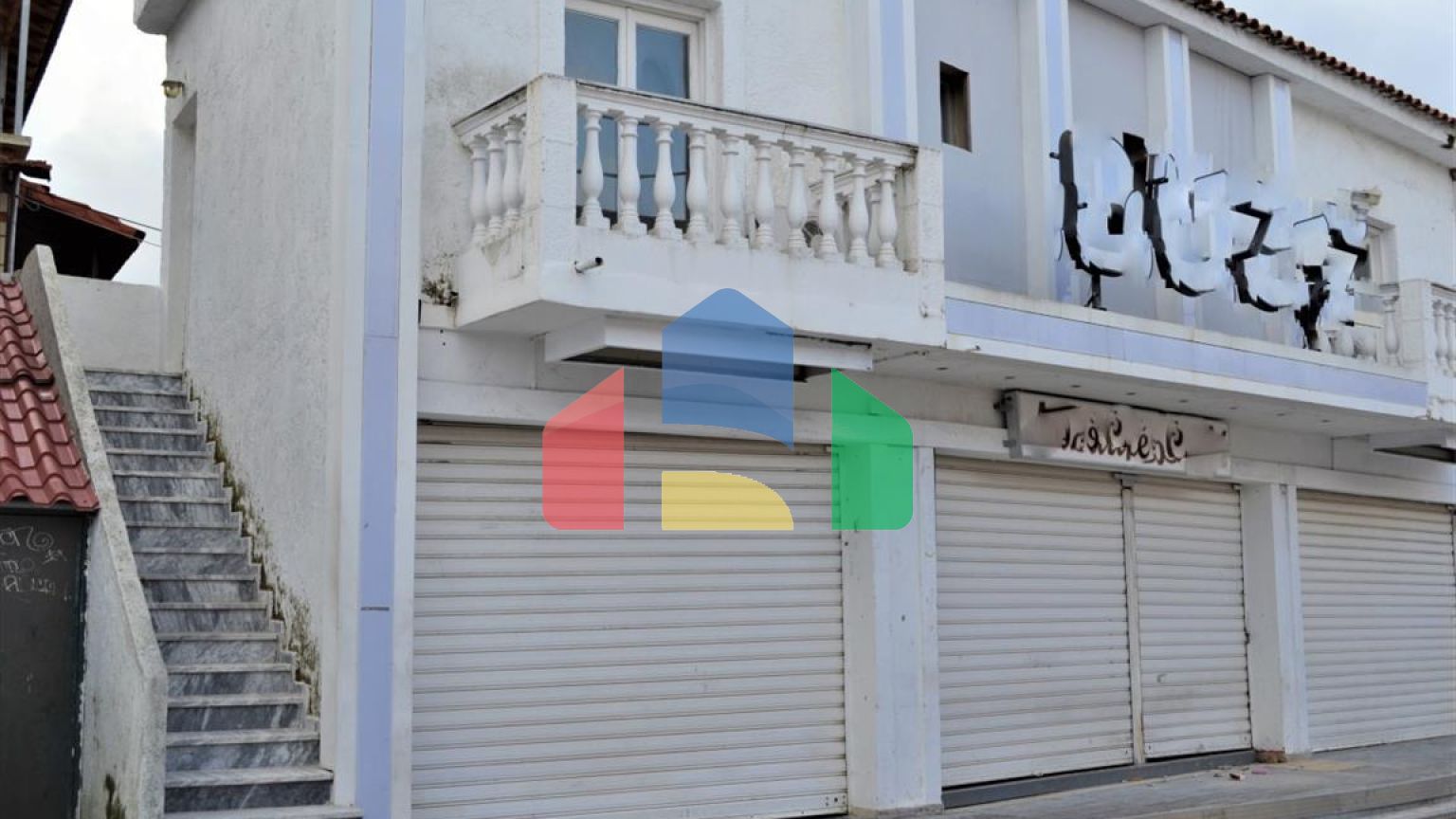 Продаж - Готель 1280 m² на о. Корфу