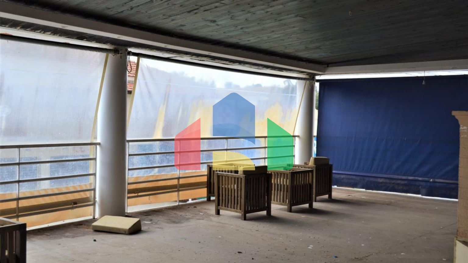 Продаж - Готель 1280 m² на о. Корфу