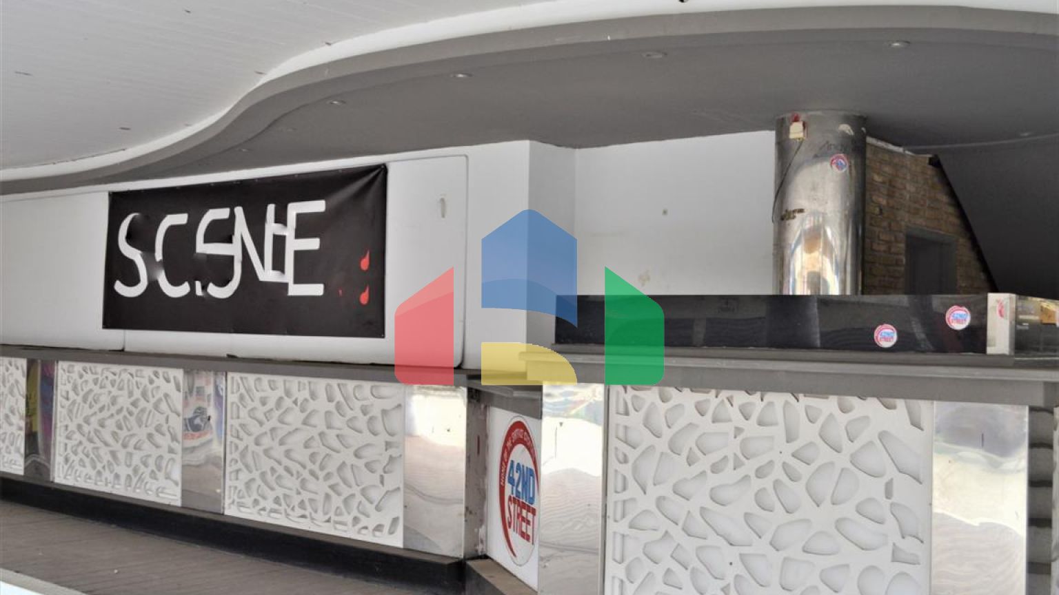 Продаж - Готель 1280 m² на о. Корфу