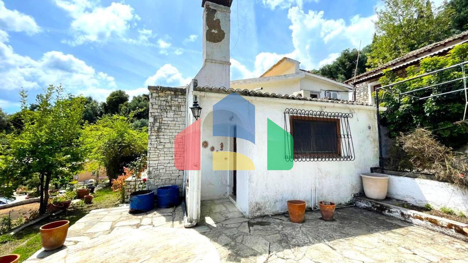 Продаж - Котедж 318 m² на о. Корфу