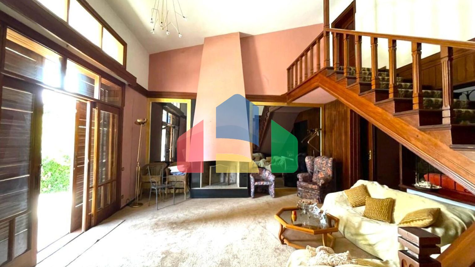 Продаж - Котедж 318 m² на о. Корфу