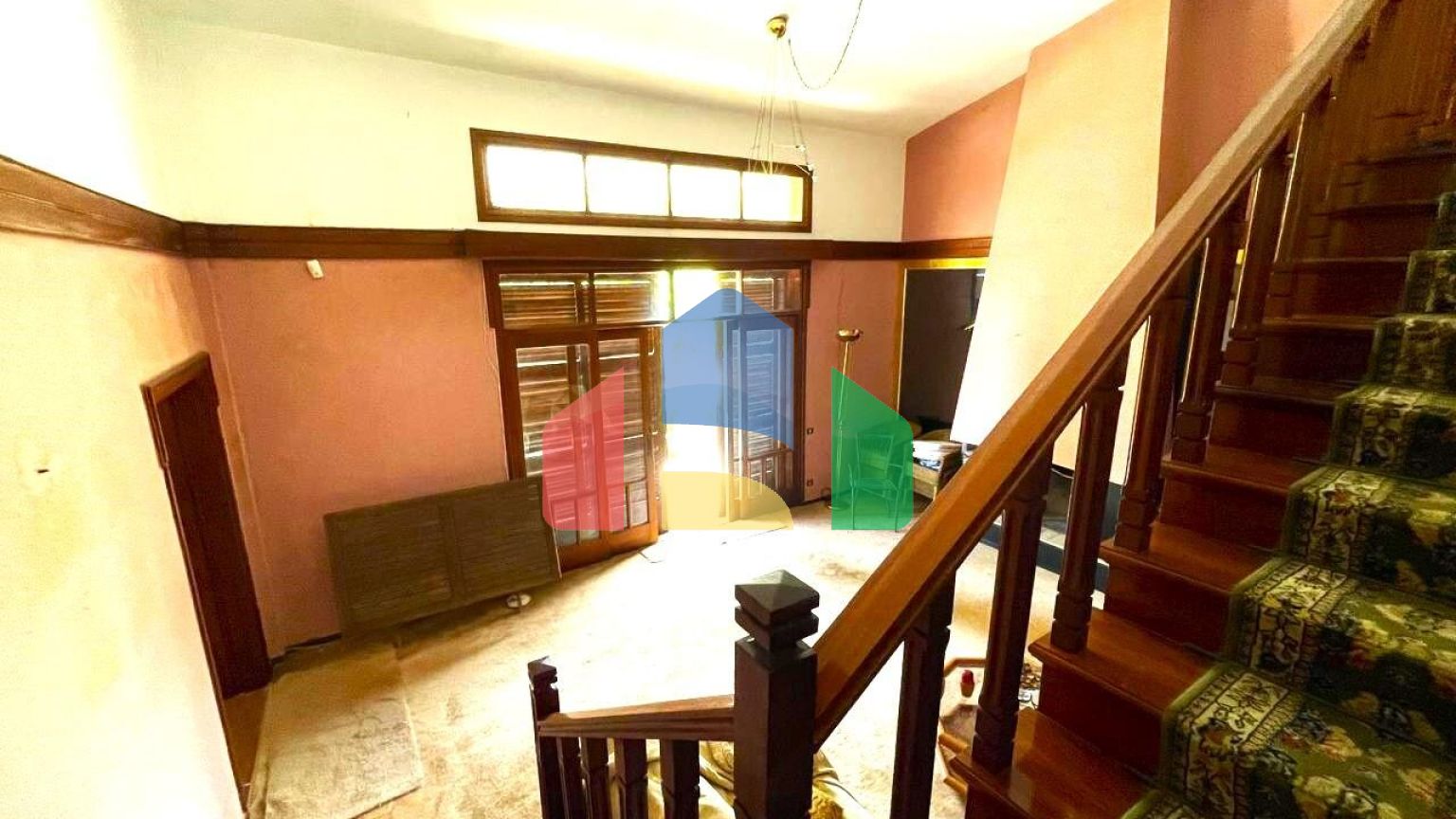 Продаж - Котедж 318 m² на о. Корфу