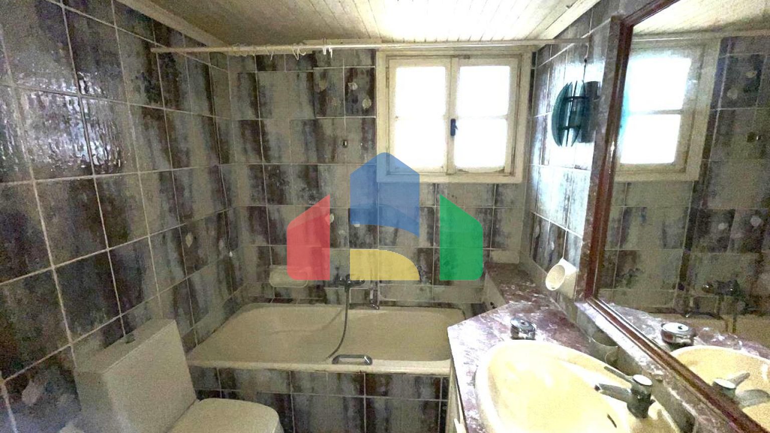 Продаж - Котедж 318 m² на о. Корфу