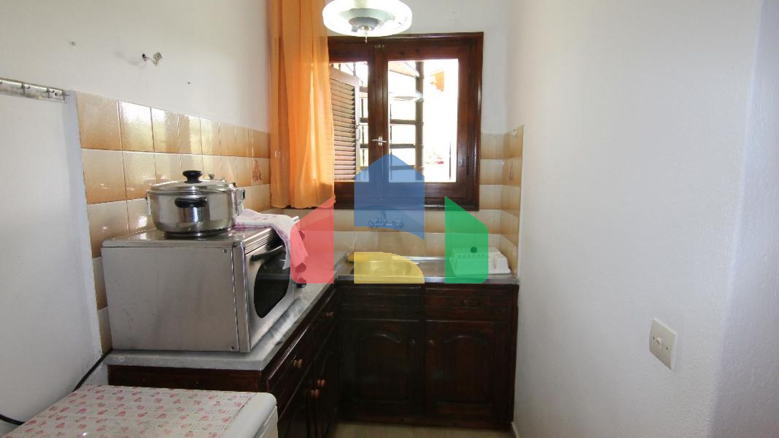 Продаж - Готель 469 m² на о. Корфу