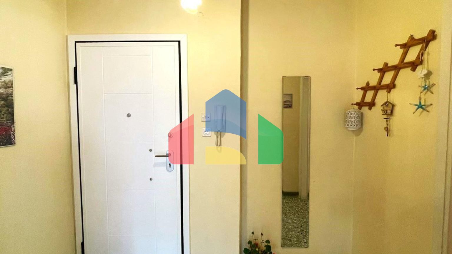 Продажа - Квартира 75 m² на о. Корфу