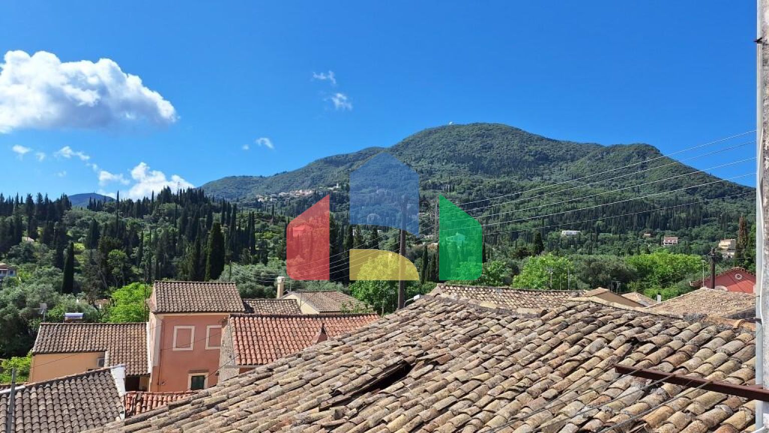 Продаж - Таунхаус 206 m² на о. Корфу