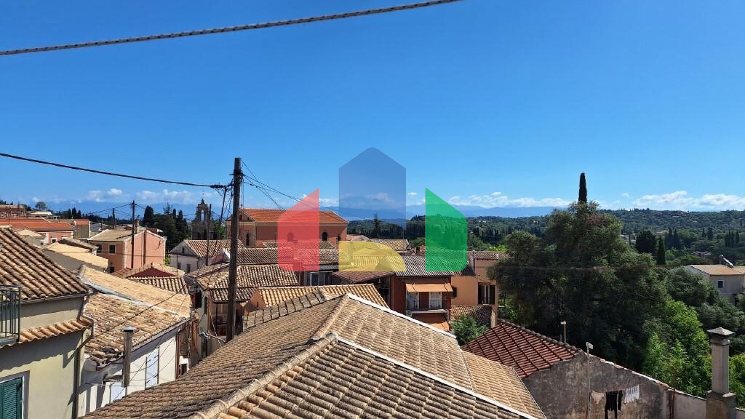 Продаж - Таунхаус 206 m² на о. Корфу