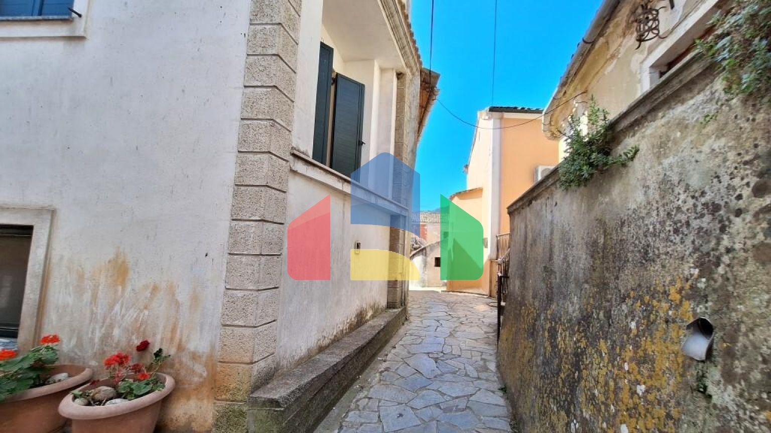 Продаж - Таунхаус 206 m² на о. Корфу