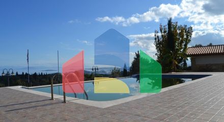 Продажа - Вилла 250 m² на о. Корфу