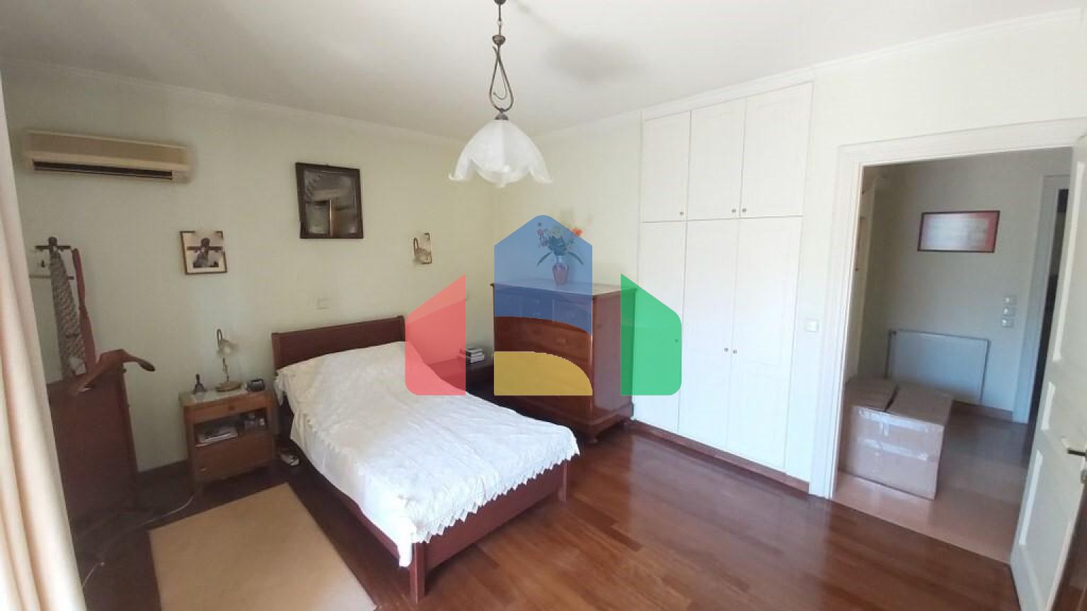 Продаж - Таунхаус 400 m² на о. Корфу