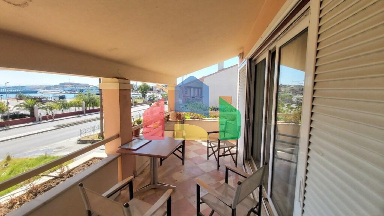 Продаж - Таунхаус 400 m² на о. Корфу