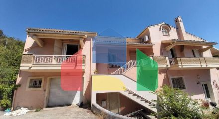 Продаж - Таунхаус 400 m² на о. Корфу