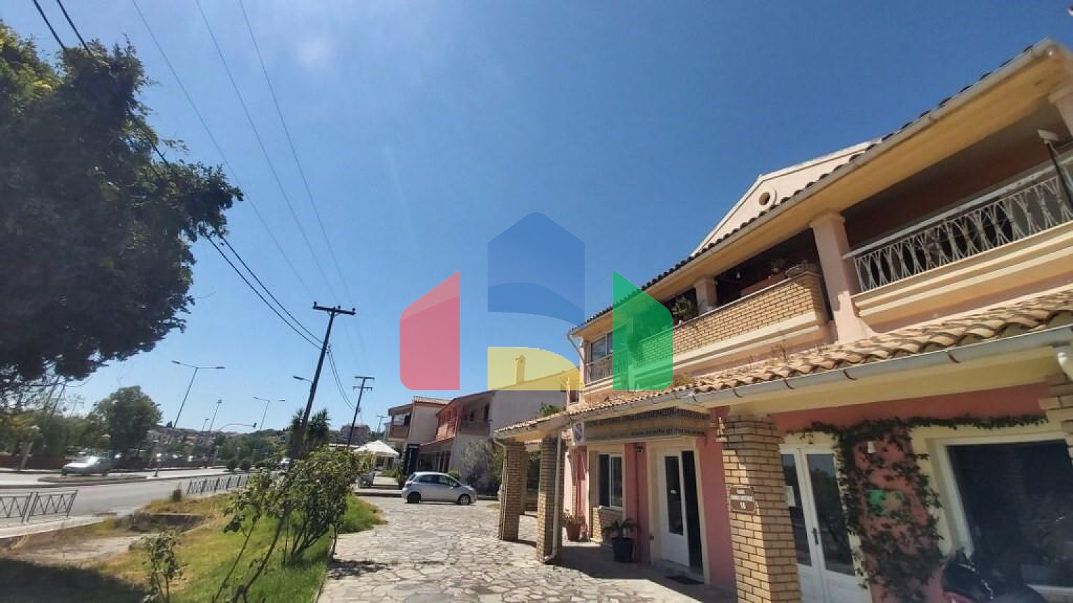 Продаж - Таунхаус 400 m² на о. Корфу