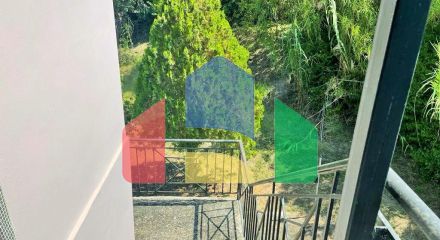 Продаж - Котедж 80 m² на о. Корфу