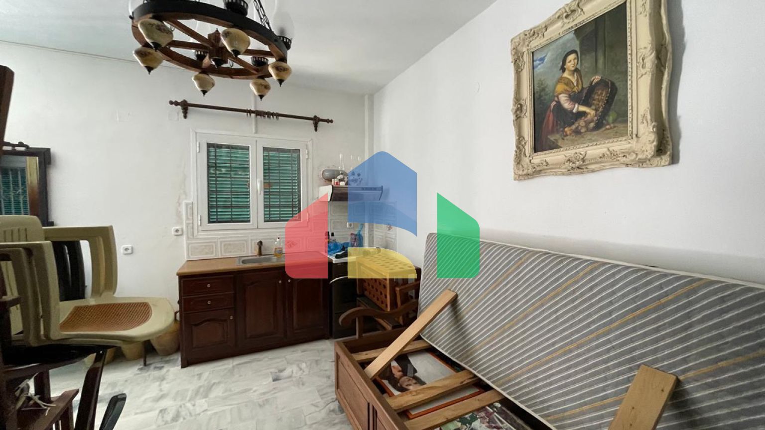 Продаж - Котедж 80 m² на о. Корфу