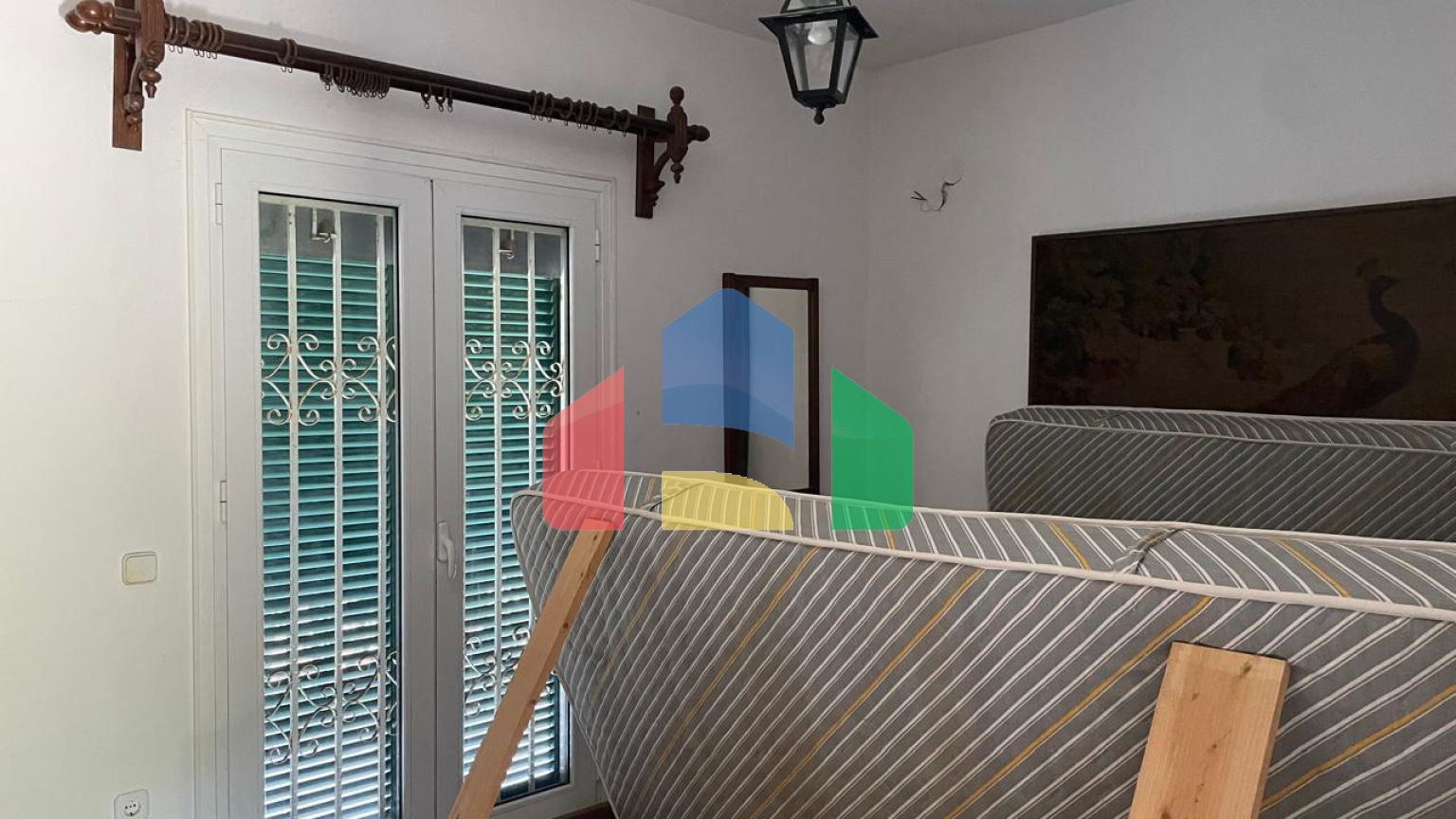 Продаж - Котедж 80 m² на о. Корфу