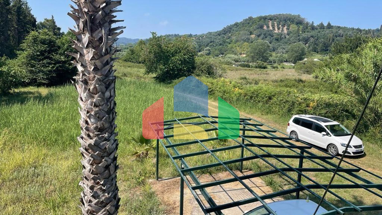 Продаж - Котедж 80 m² на о. Корфу