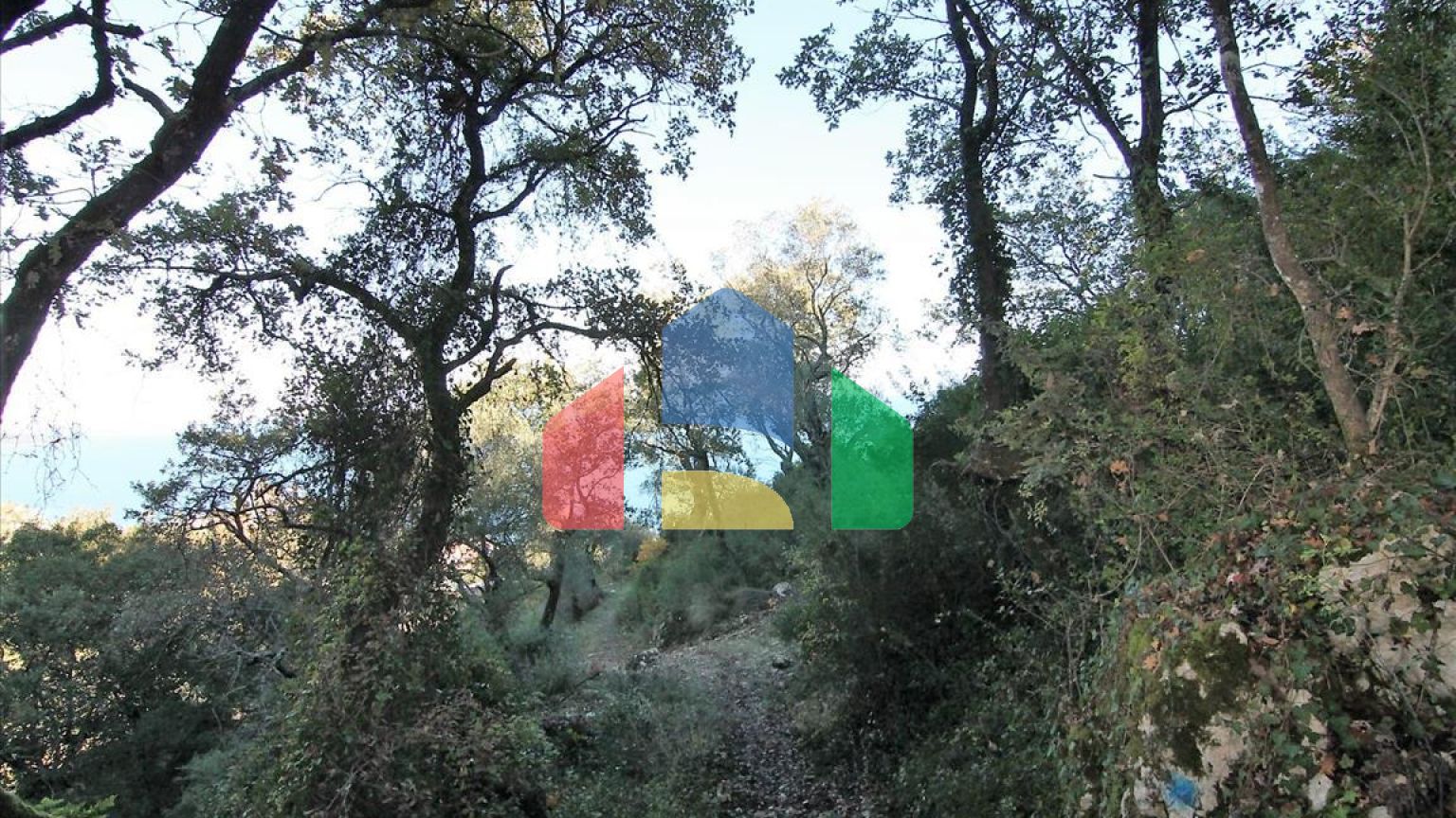 Продажа - Земельный участок 4000 m² на о. Корфу