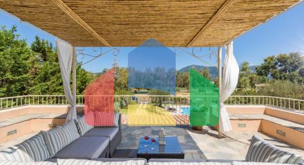 Продажа - Вилла 300 m² на о. Корфу