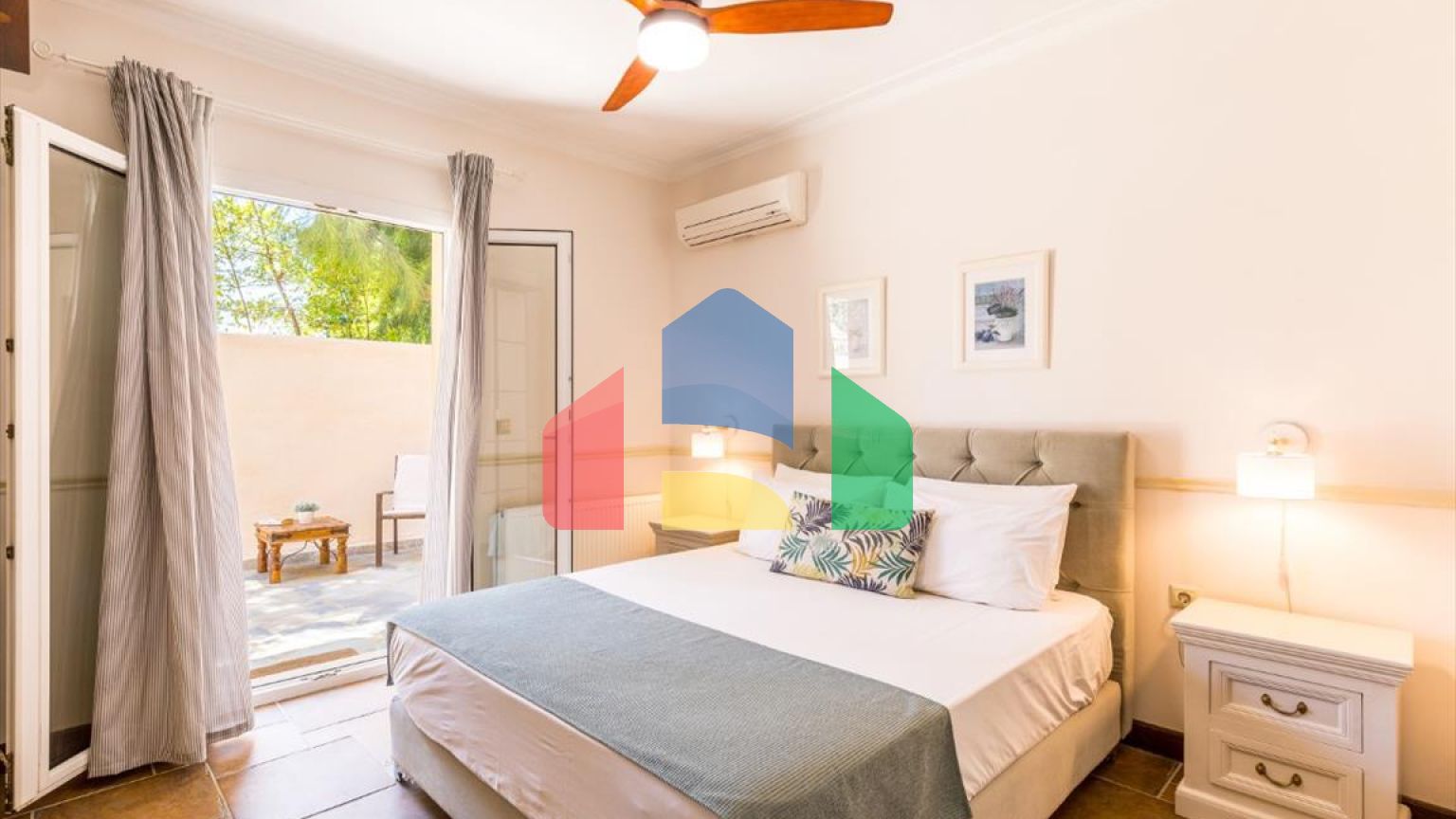 Продажа - Вилла 300 m² на о. Корфу