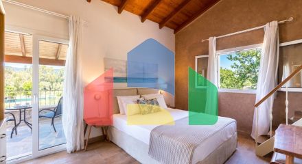 Продажа - Вилла 300 m² на о. Корфу