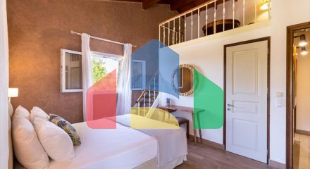 Продажа - Вилла 300 m² на о. Корфу